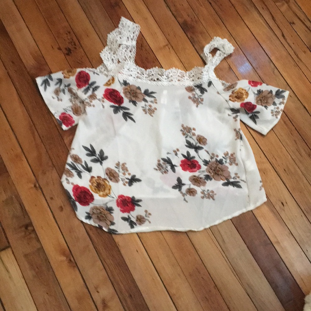 AmyFashion white floral shirt with laces straps